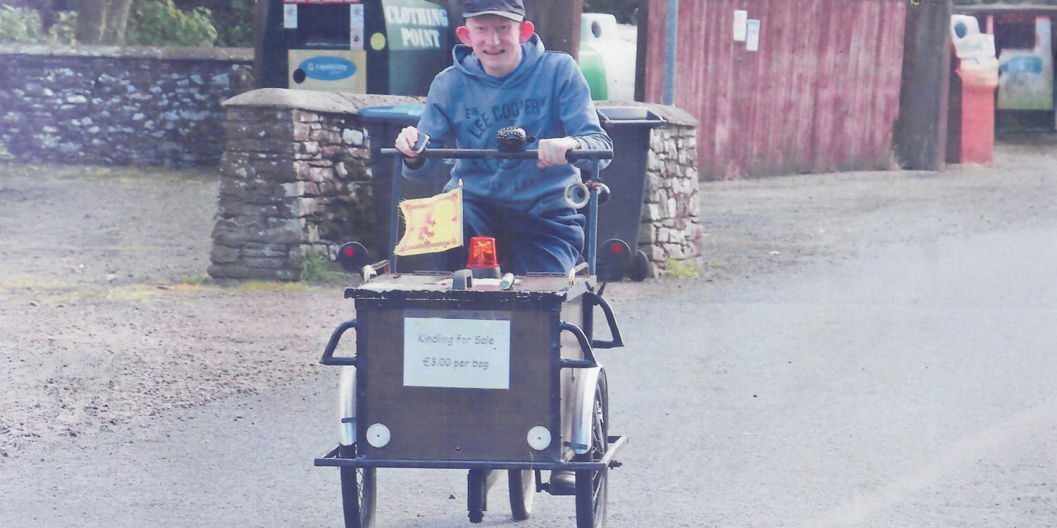 Elliot – kindling trike 2 Elliot - kindling trike 2